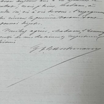 Le baron Haussmann promet une place au docteur Archambault