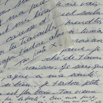 Jacques Mesrine, depuis Fleury-Merogis, fête la libération de sa compagne Jeanne