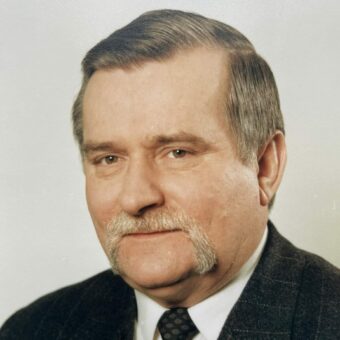 Portrait photographique de Lech Walesa, avec signature autographe