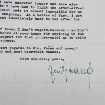 Les chaleureux remerciements du réalisateur Fritz Lang, malade, après une réception en son honneur