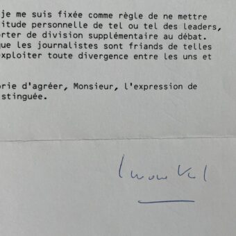 Simone Veil prône l'union de la droite pour les élections législatives de 1986