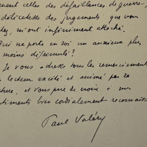 Paul Valéry captivité par la lecture d'un livre sur l'angoisse