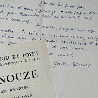 Youki Desnos-Foujita organise l'exposition des peintures de son futur mari Henri Espinouze et de Fikret Moualla