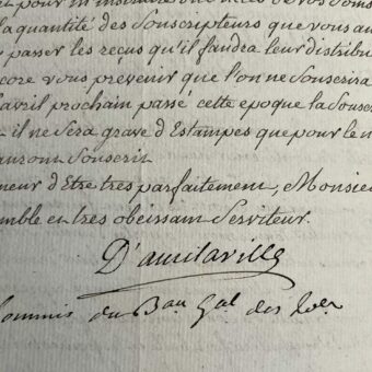 Étienne-Noël d'Amilaville, ami de Voltaire, lance une souscription au profit des Calas