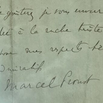 Marcel Proust dit son admiration à Robert de Montesquiou, malgré l'humiliation dont il se sent l'objet