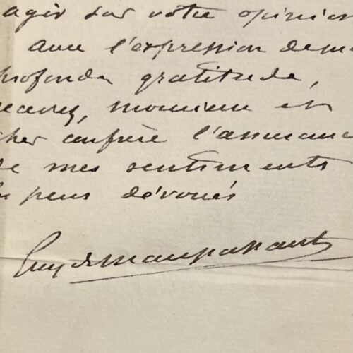Guy de Maupassant flatté par une critique élogieuse parue dans la Figaro