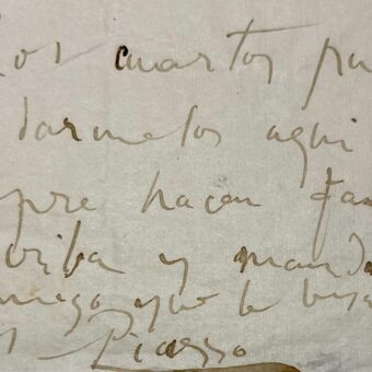 1917 : Pablo Picasso peint la très belle "Dona amb mantellina [Fatma]", conservée au musée Picasso de Barcelone