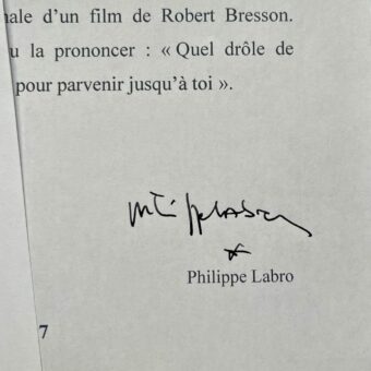 Texte de l'allocution prononcée par Philippe Labro aux obsèques de Johnny Hallyday, dédicacé